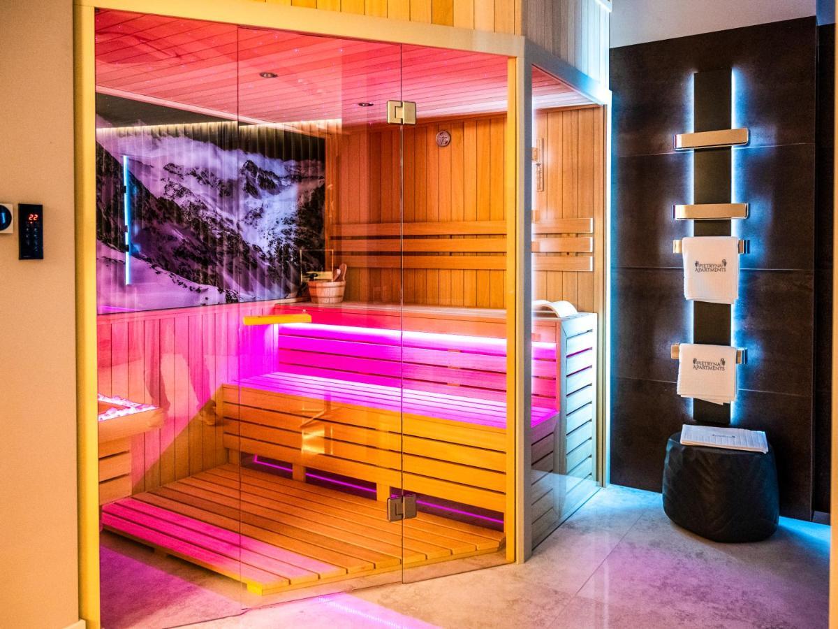 Pietryna Apartments Luxury - Sauna , Jacuzzi , Bezposrednio Przy Ul Piotrkowskiej Лодзь Экстерьер фото